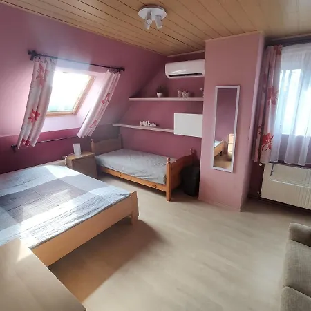 Pasztor Vendeghaz Maison d'hôtes *
